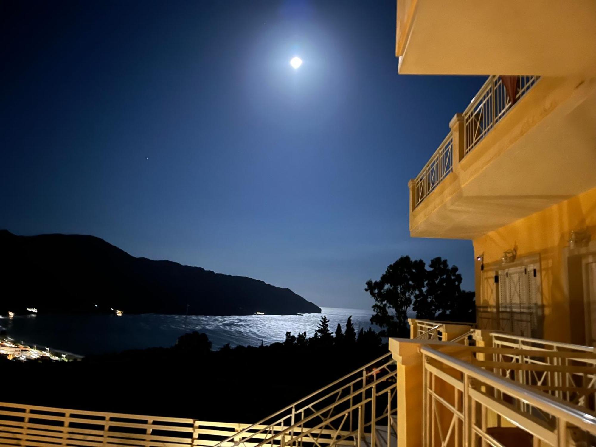 Apartament Sofia Amazing Views Agios Georgios Pagon