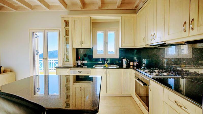 Apartament Sofia Amazing Views Agios Georgios Pagon